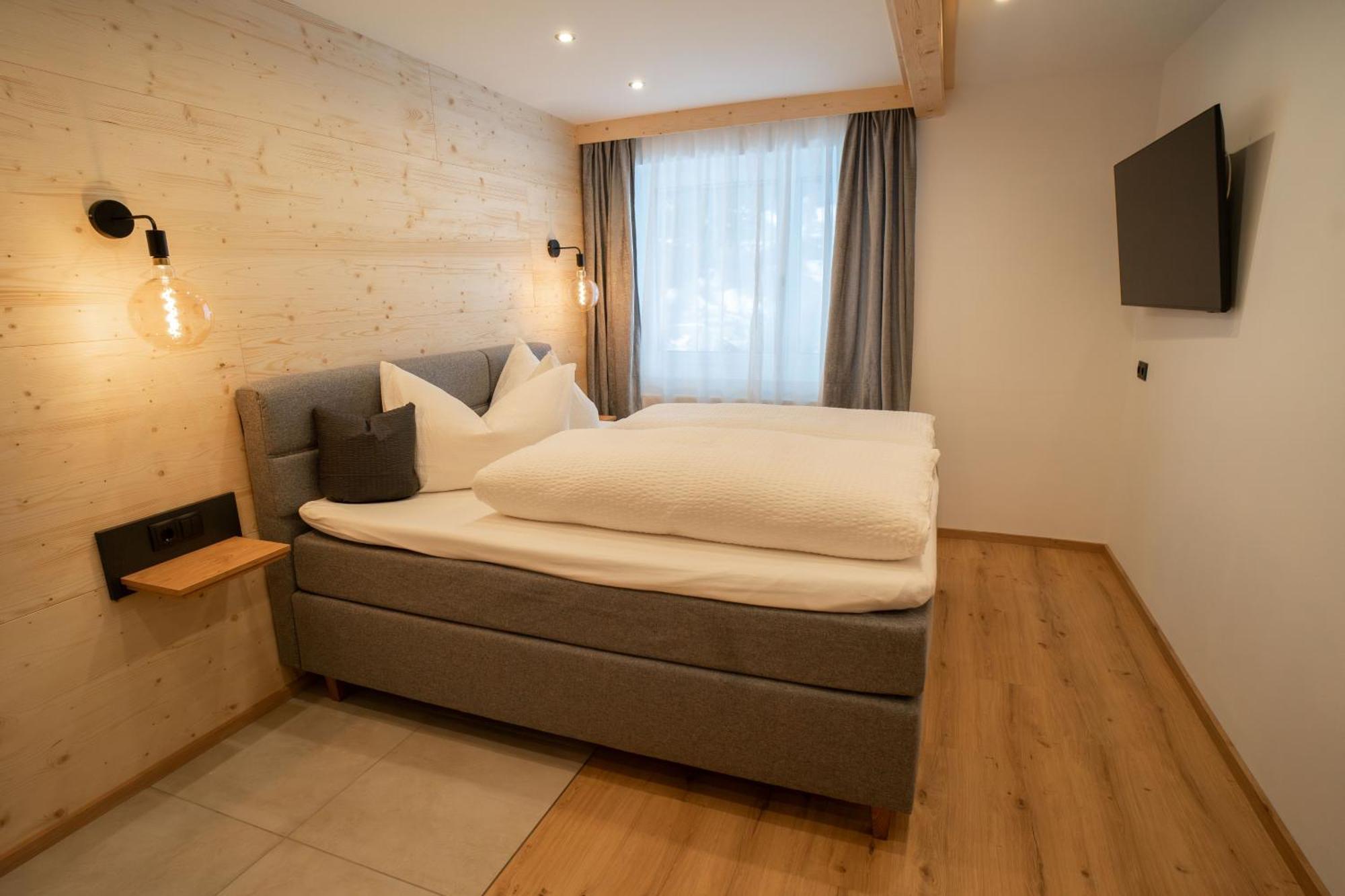 Apartement Waldfrieden Pfons Extérieur photo